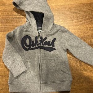 Oshkosh hoodie
